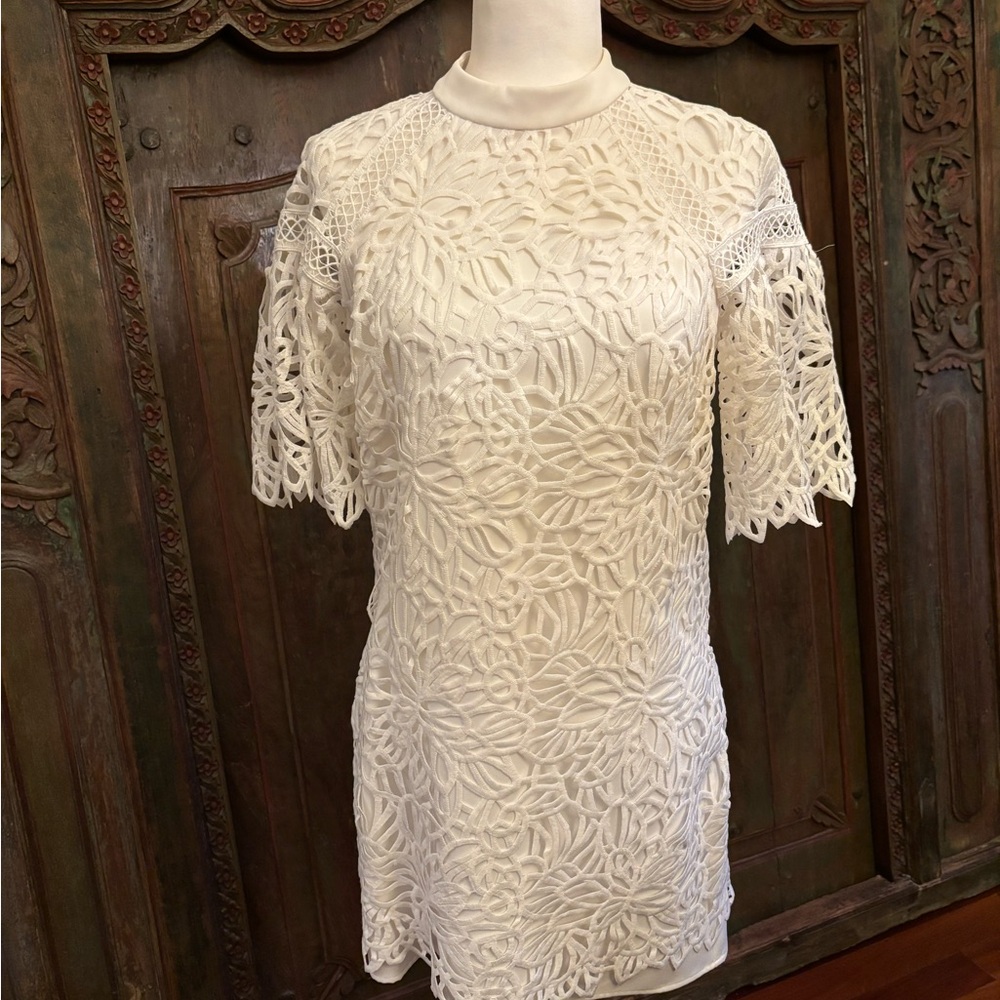 Laundry By Shelli Segal White Sheath Mini Dress